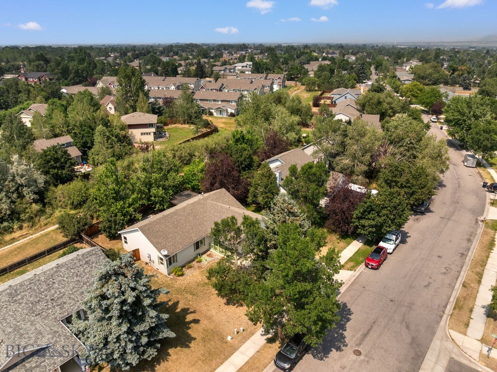 221 Virginia Way