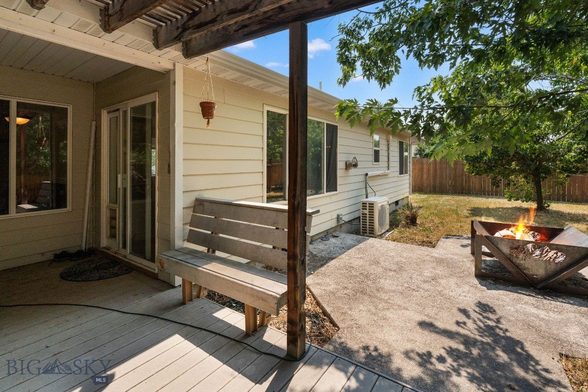 221 Virginia Way