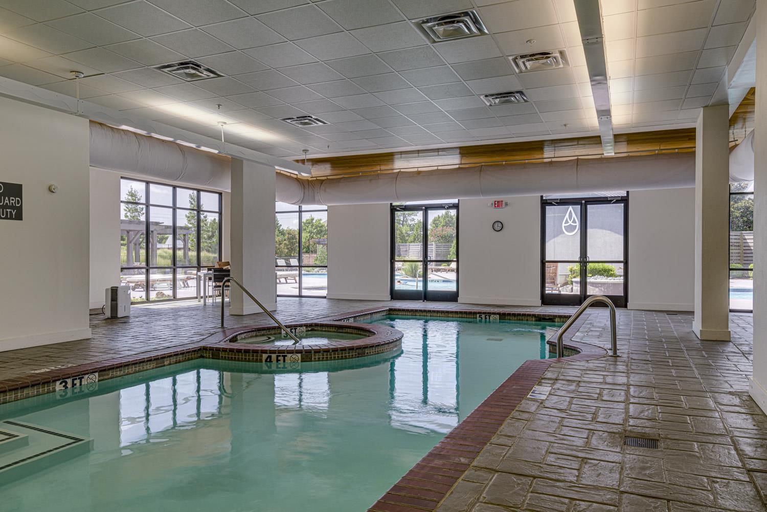 717 RIVERSIDE DR Unit 1409