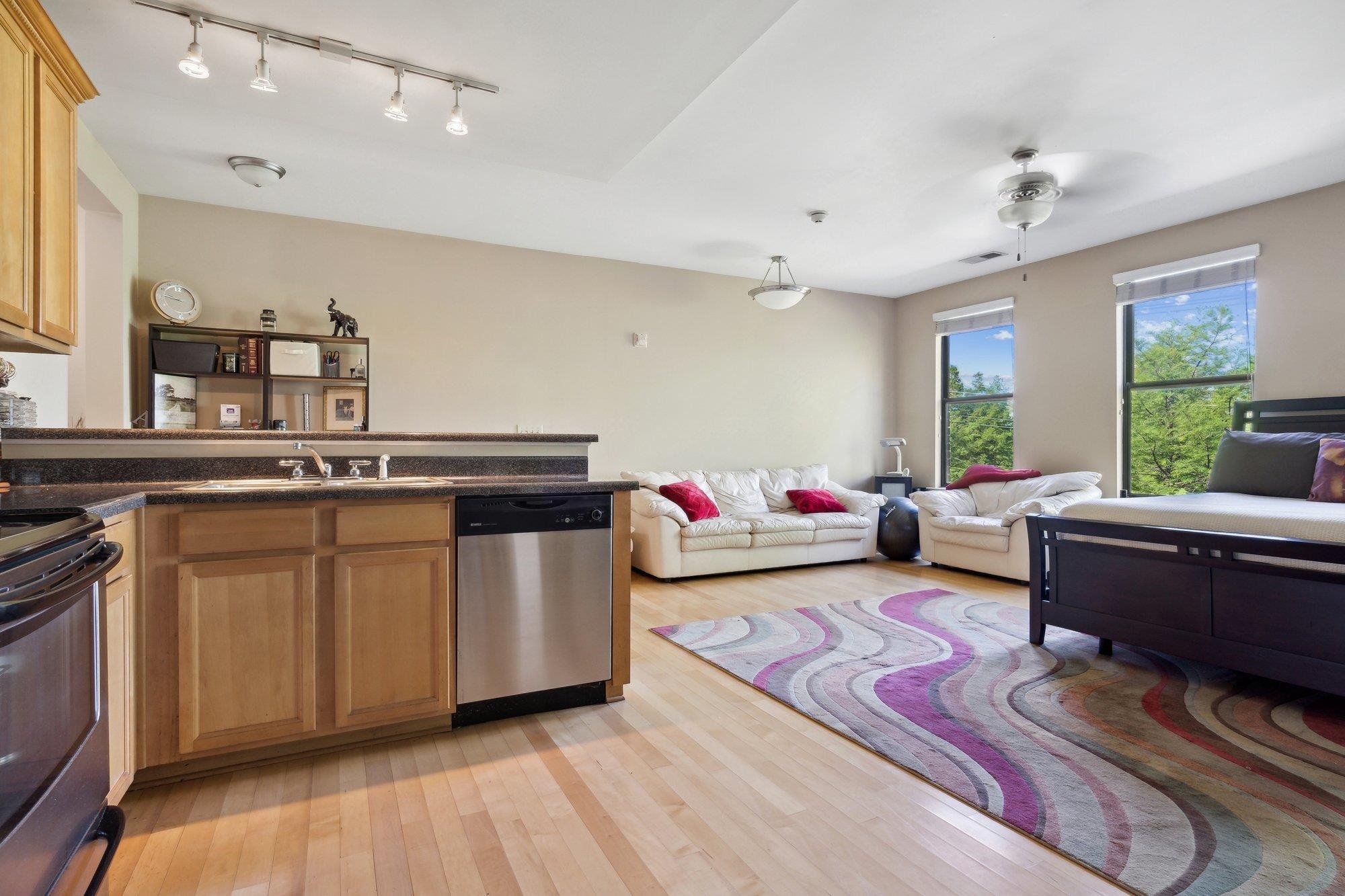 731 LITTY CT Unit: 305
