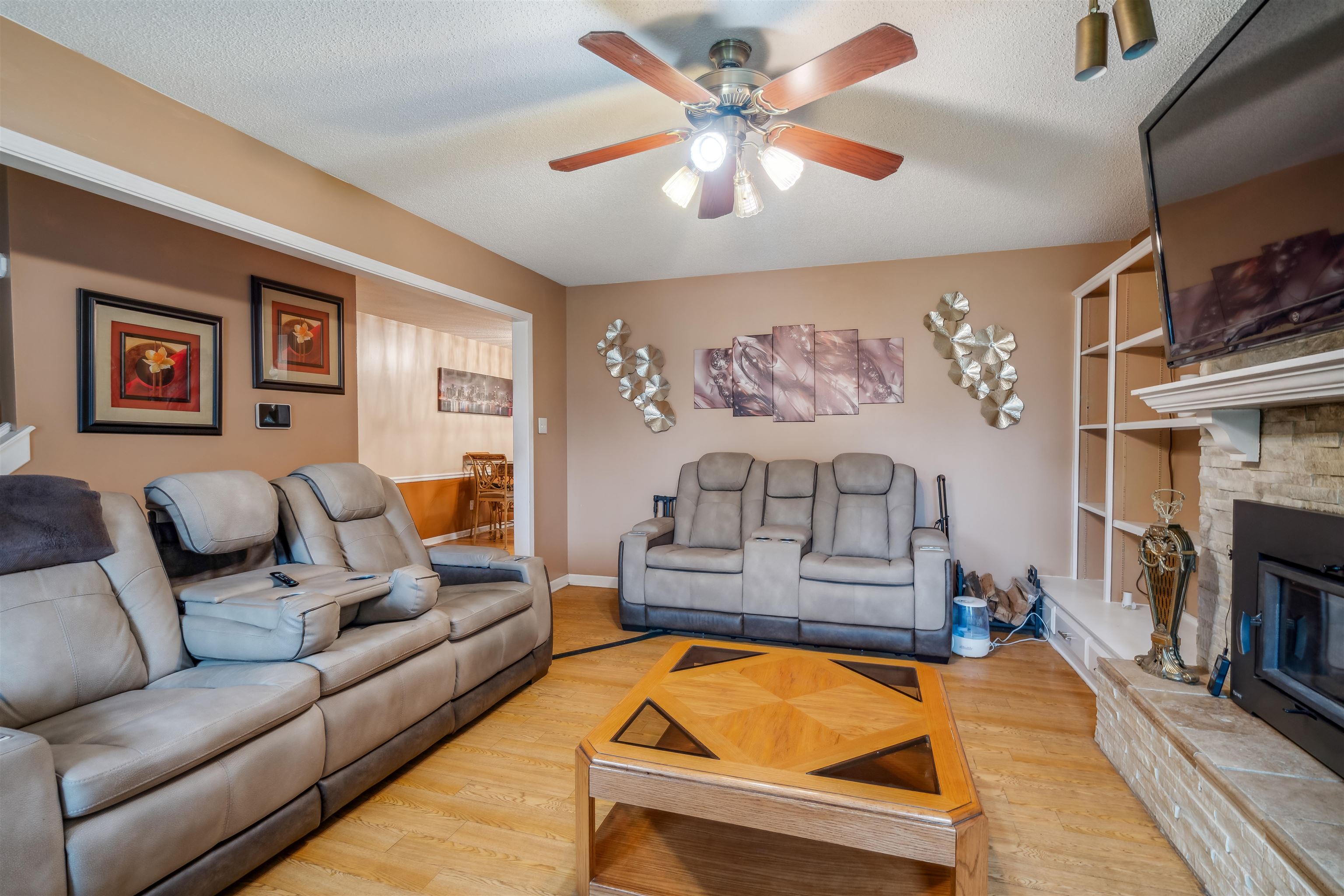 6184 CHEROKEE DR