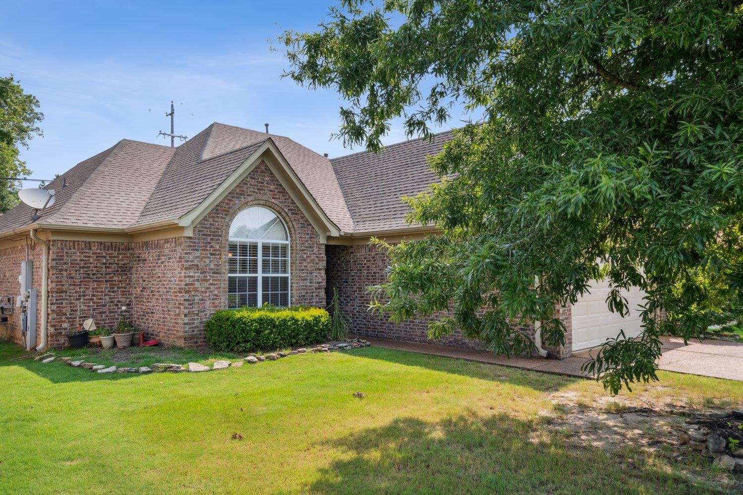 9736 TUCKER CREEK CV