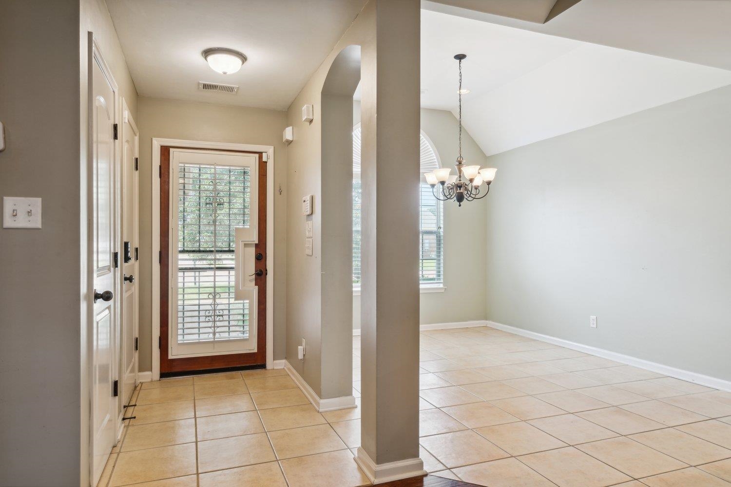 9736 TUCKER CREEK CV