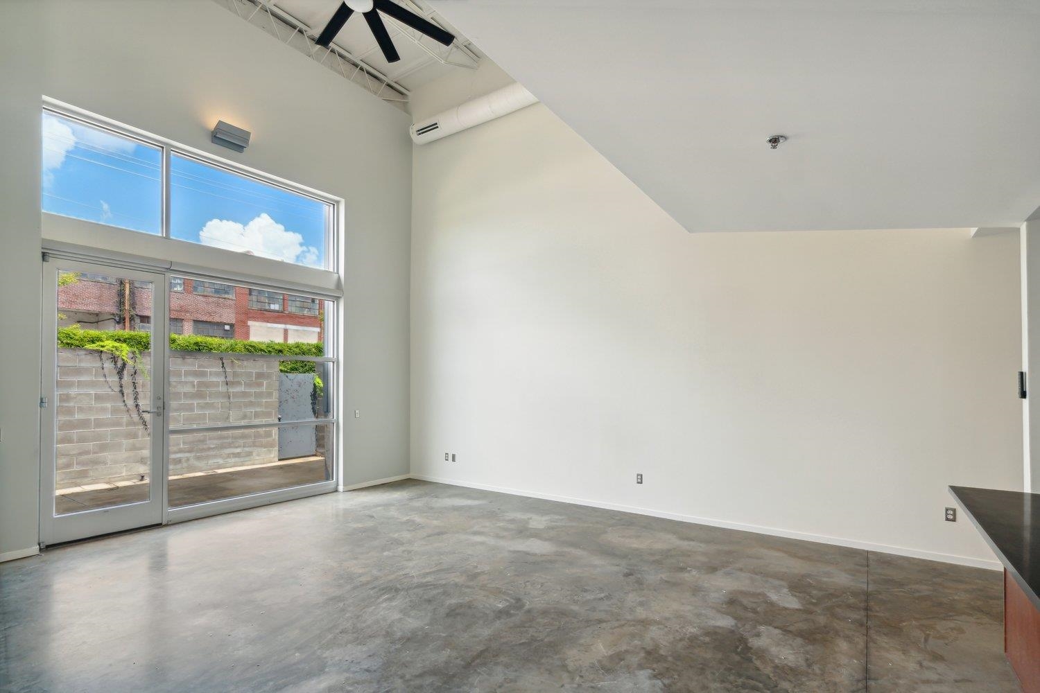 415 S FRONT ST Unit: 103