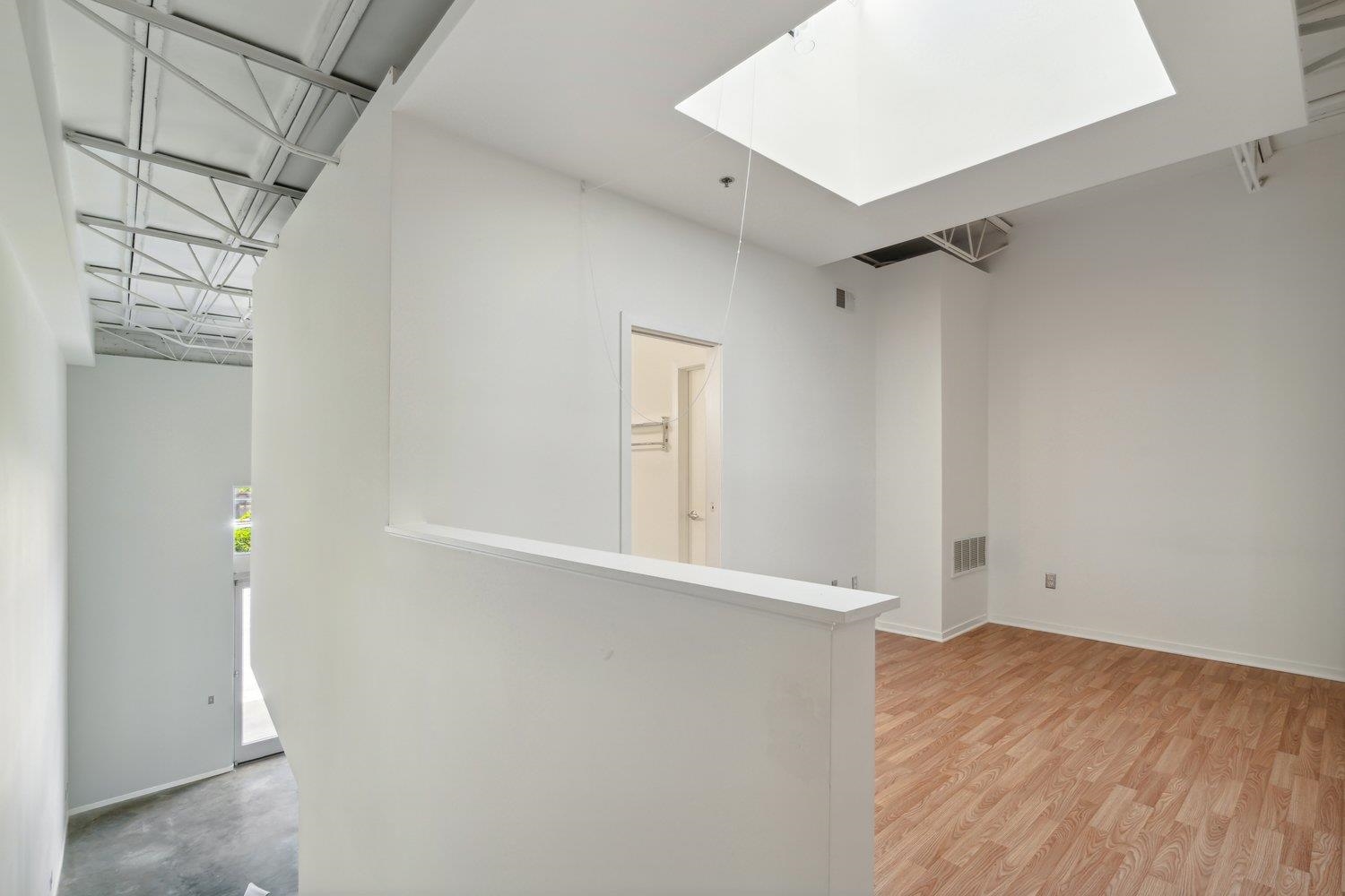 415 S FRONT ST Unit: 103