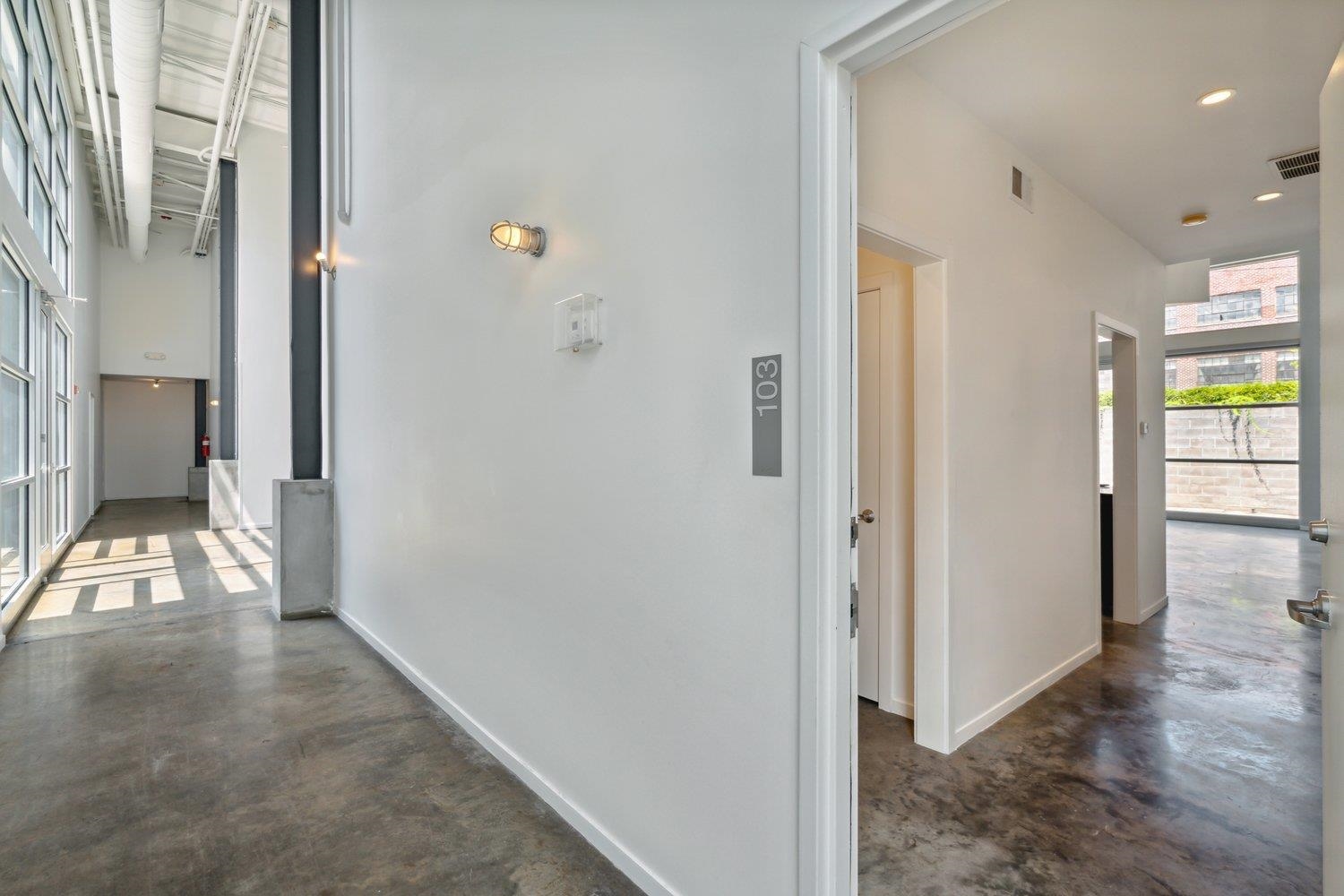 415 S FRONT ST Unit: 103
