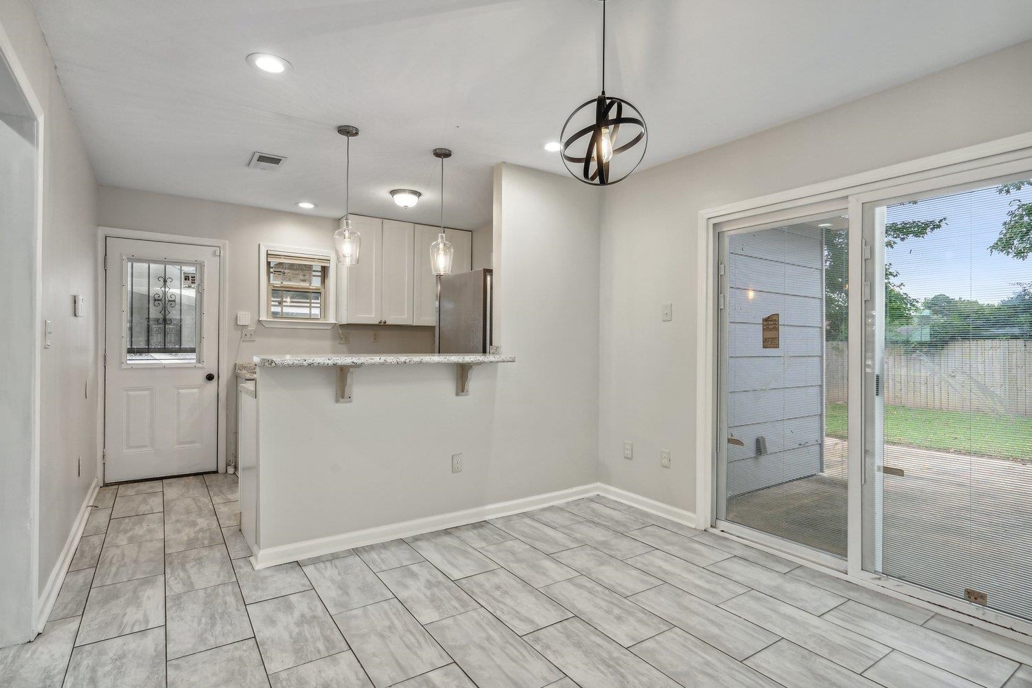 365 PICKETT RD