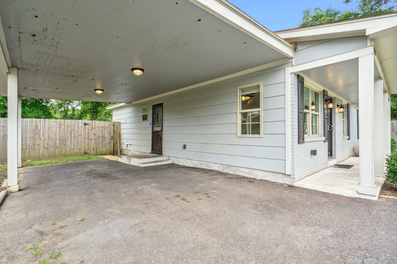 365 PICKETT RD