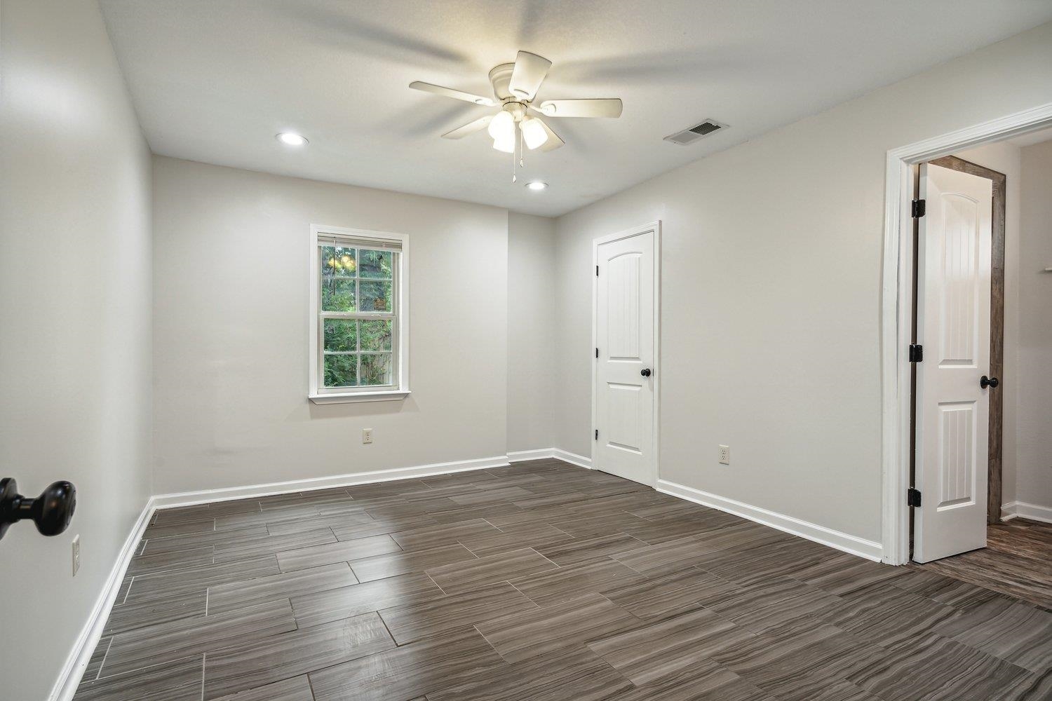 365 PICKETT RD
