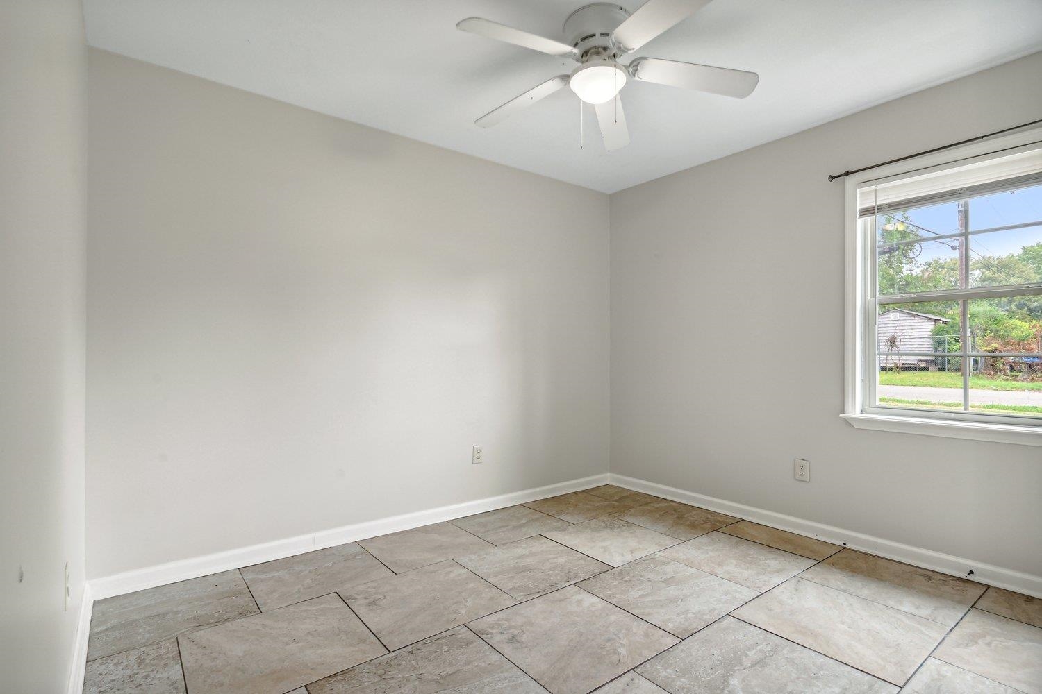 365 PICKETT RD
