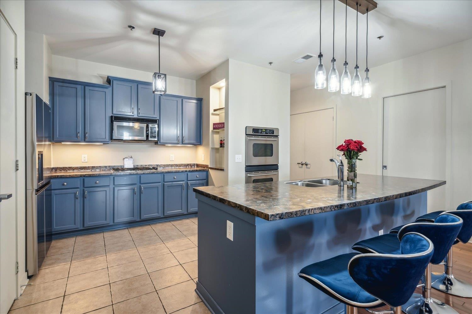 426 N FRONT ST N Unit: 302