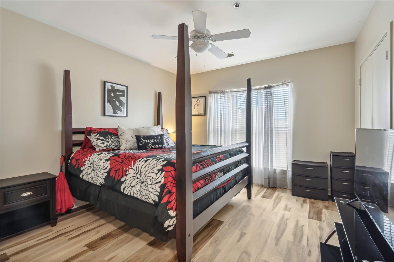 426 N FRONT ST N Unit: 302