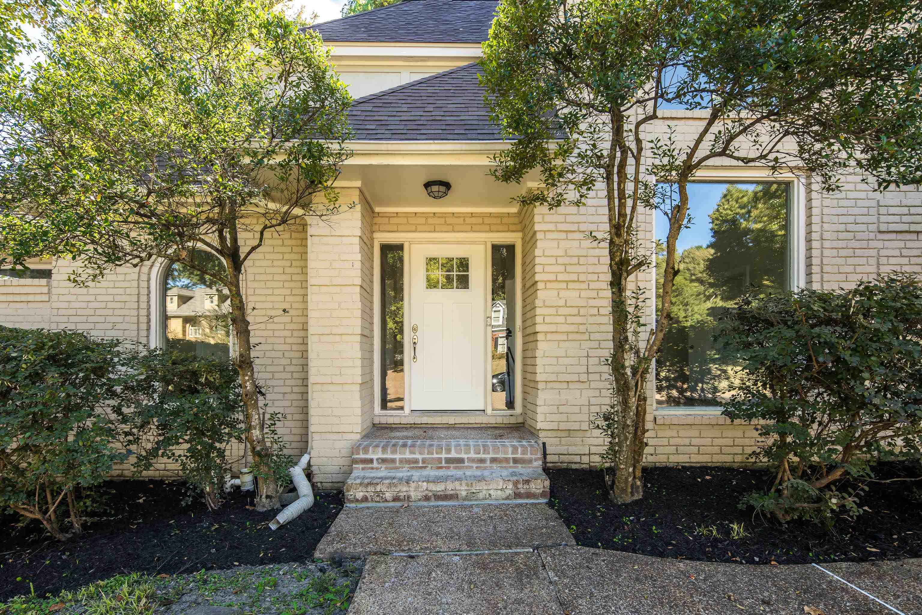 1 SUMMER GROVE RD