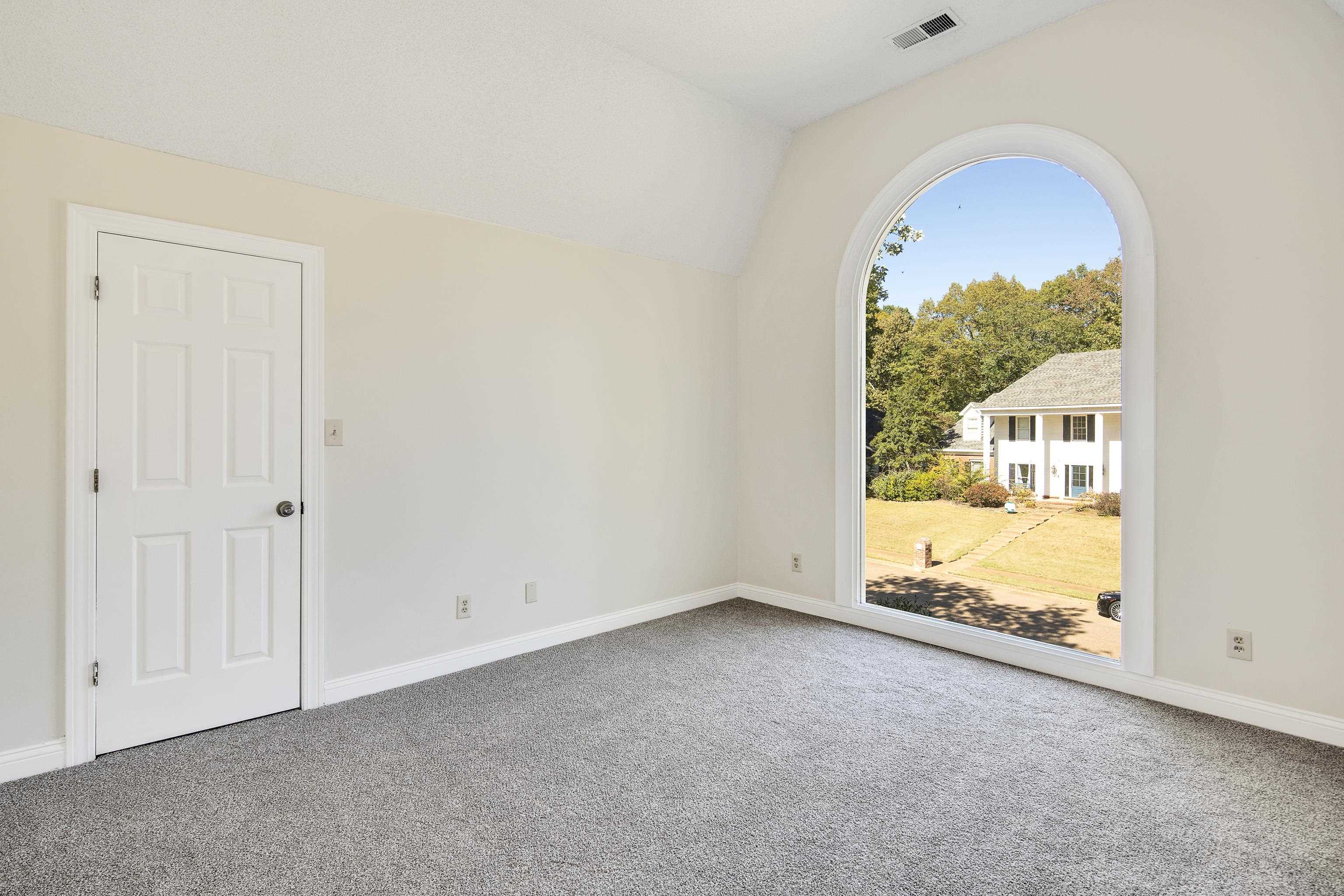 1 SUMMER GROVE RD