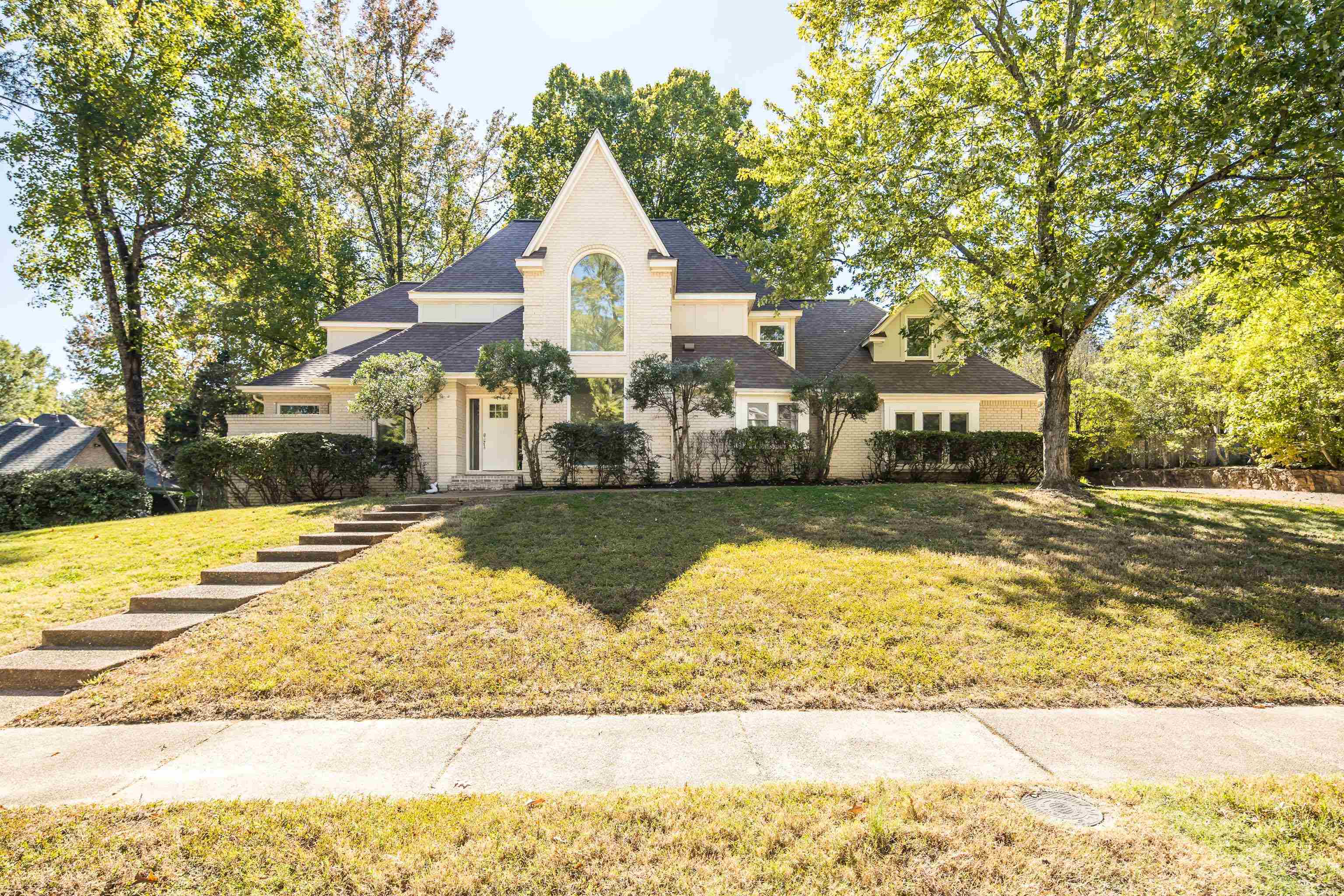 1 SUMMER GROVE RD
