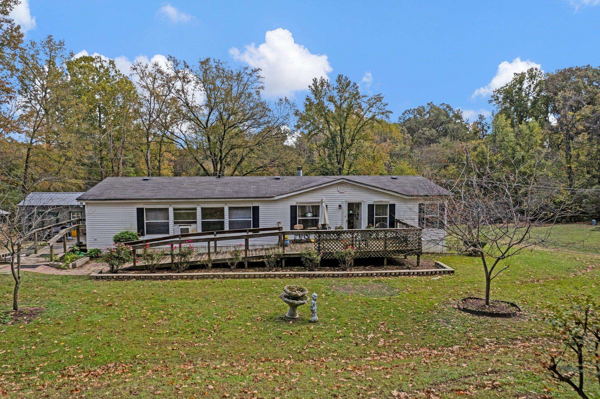 6170 RUST RD