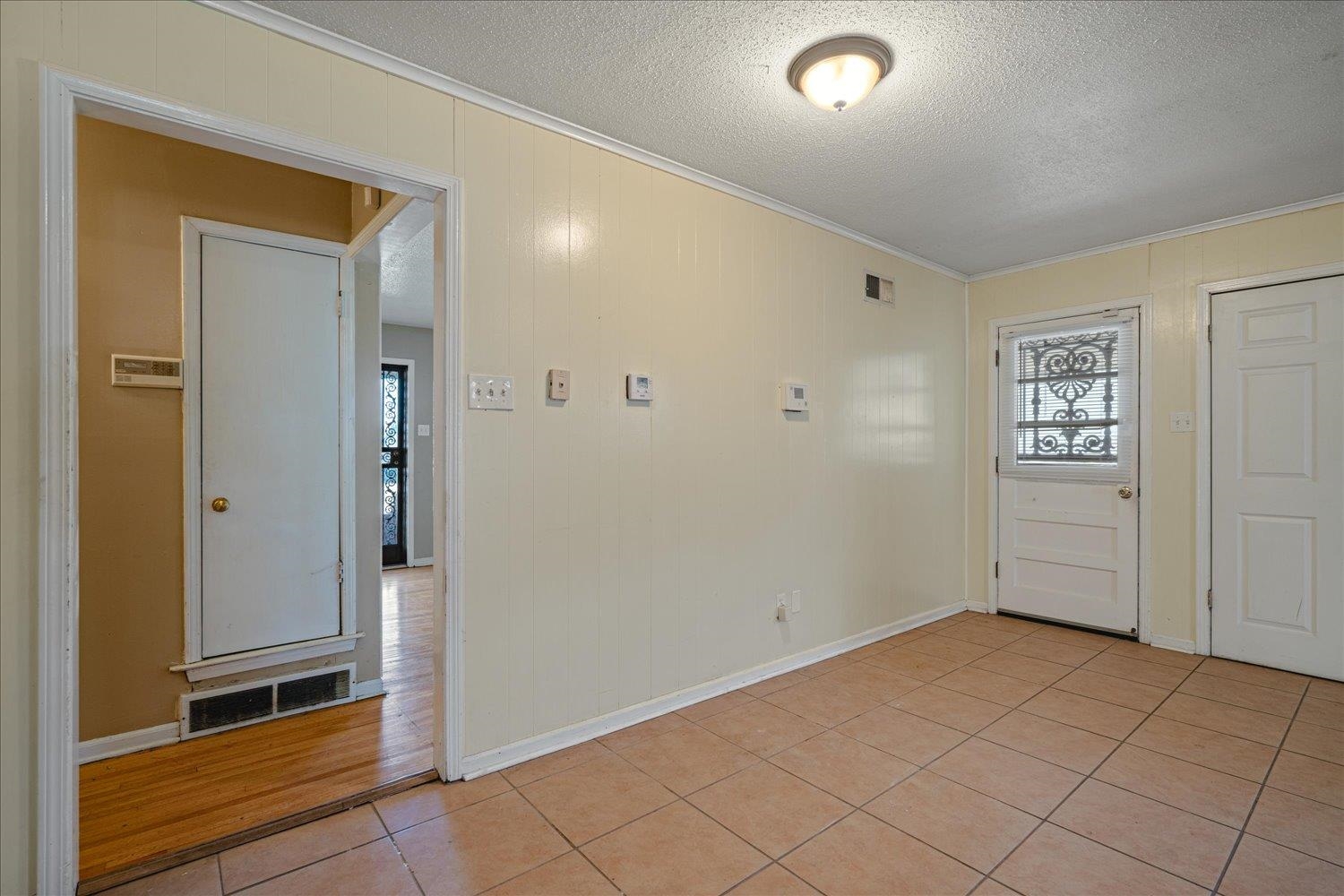 307 BURWOOD DR