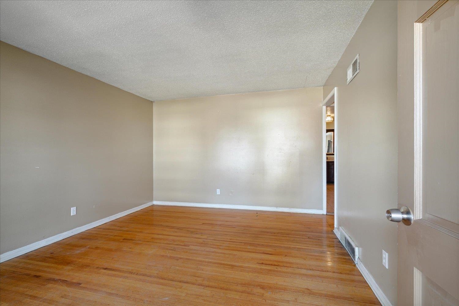 307 BURWOOD DR