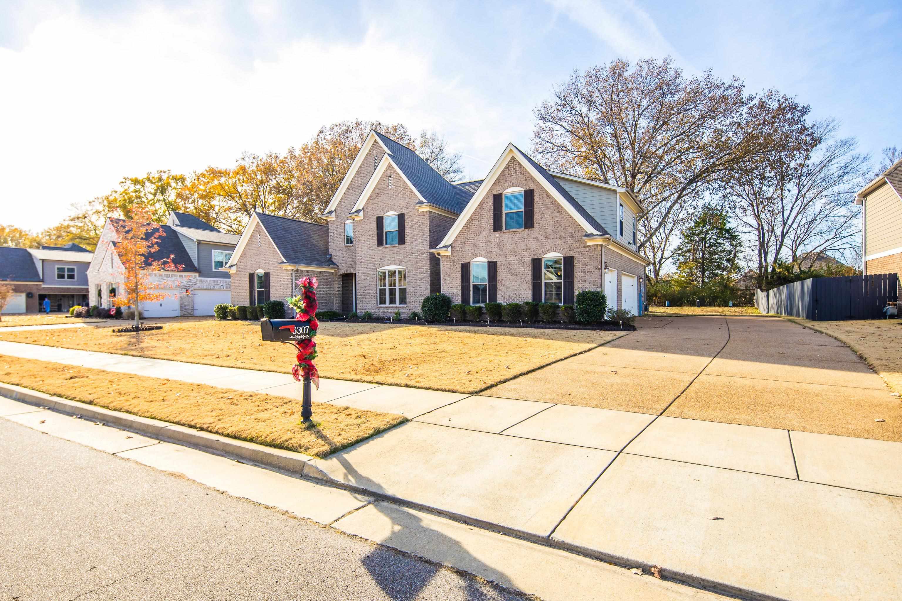 6307 LONGMIRE LOOP W