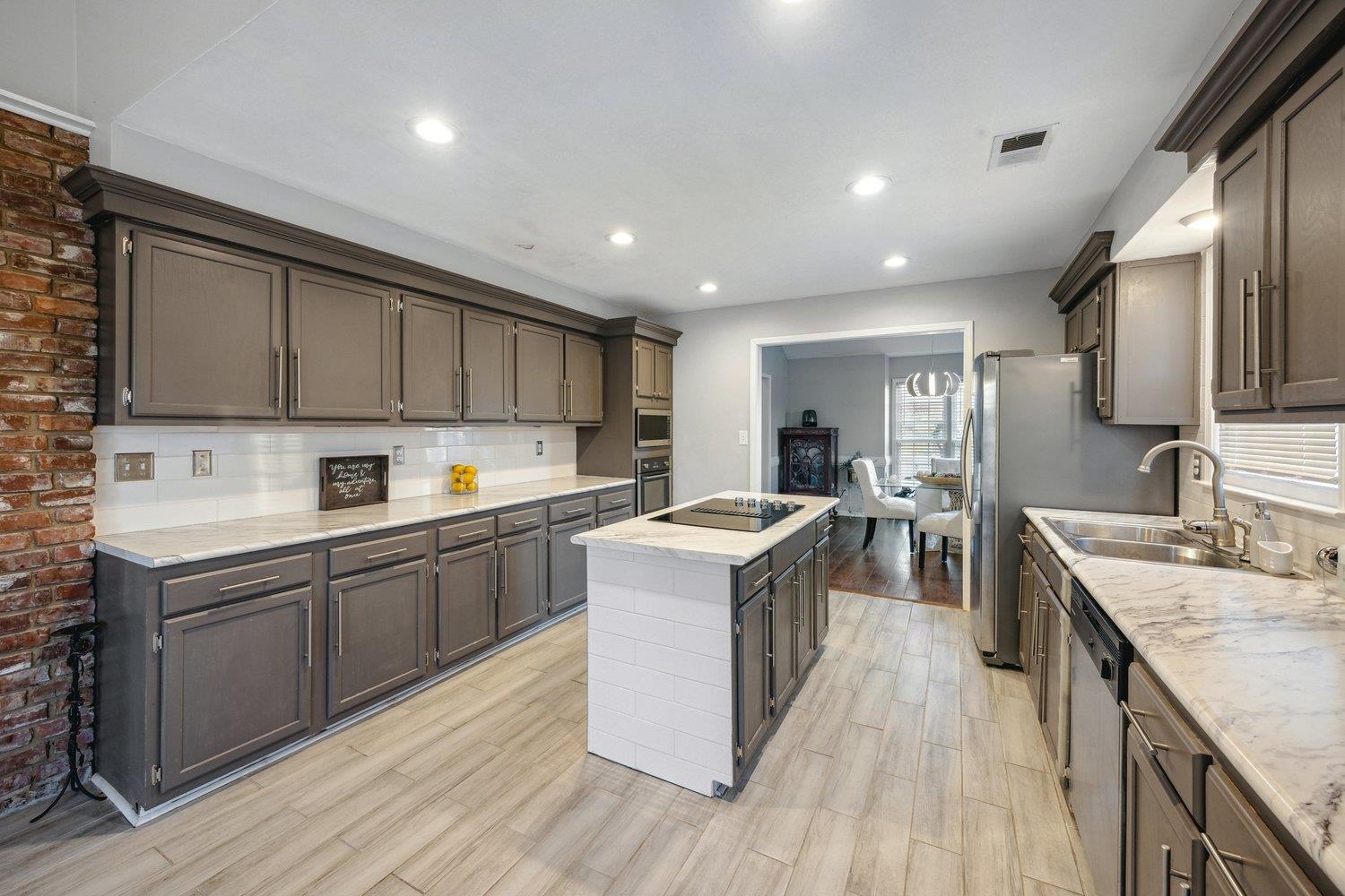 8747 WALNUT GROVE RD
