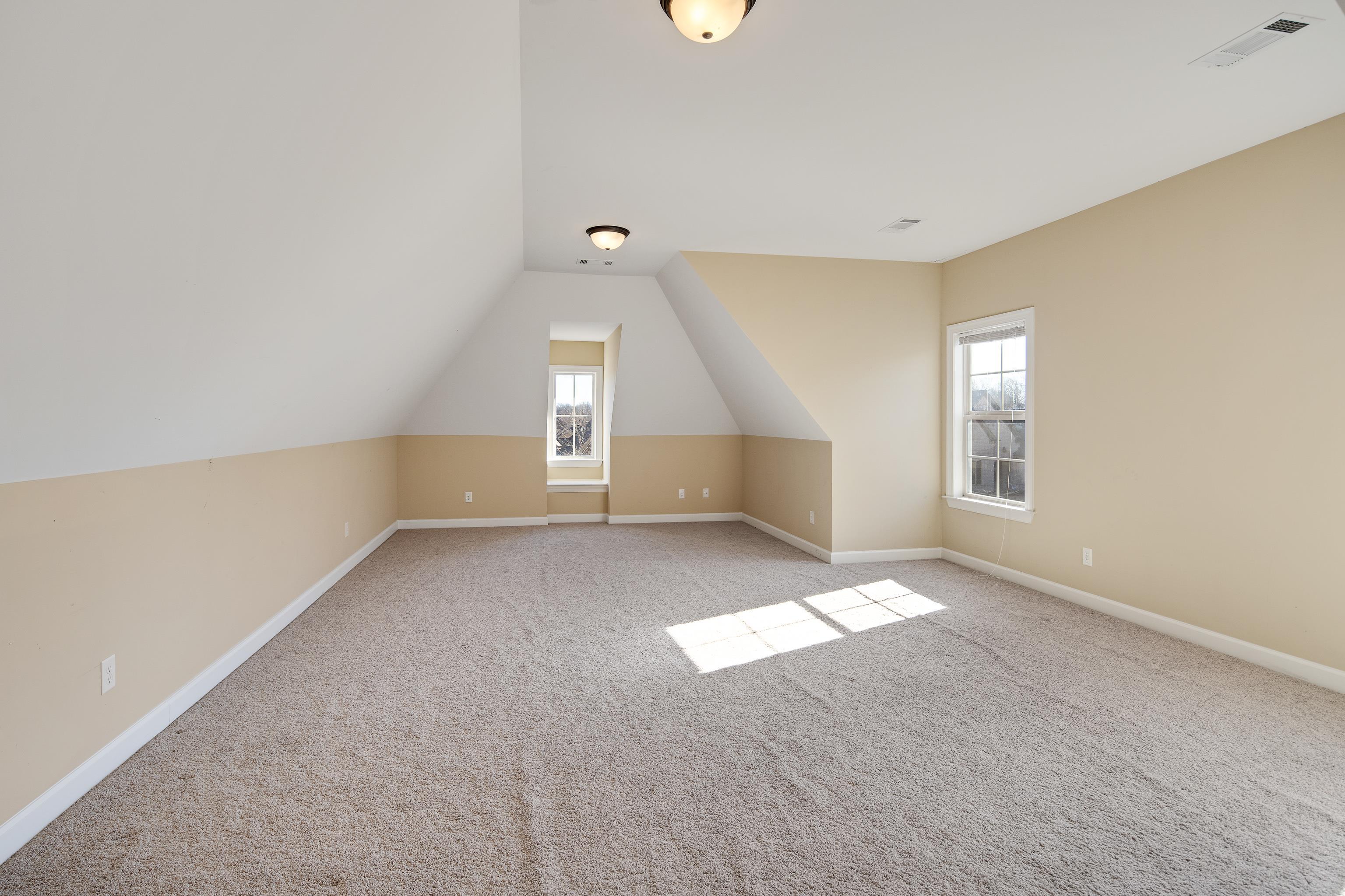 210 CROSS CREEK DR