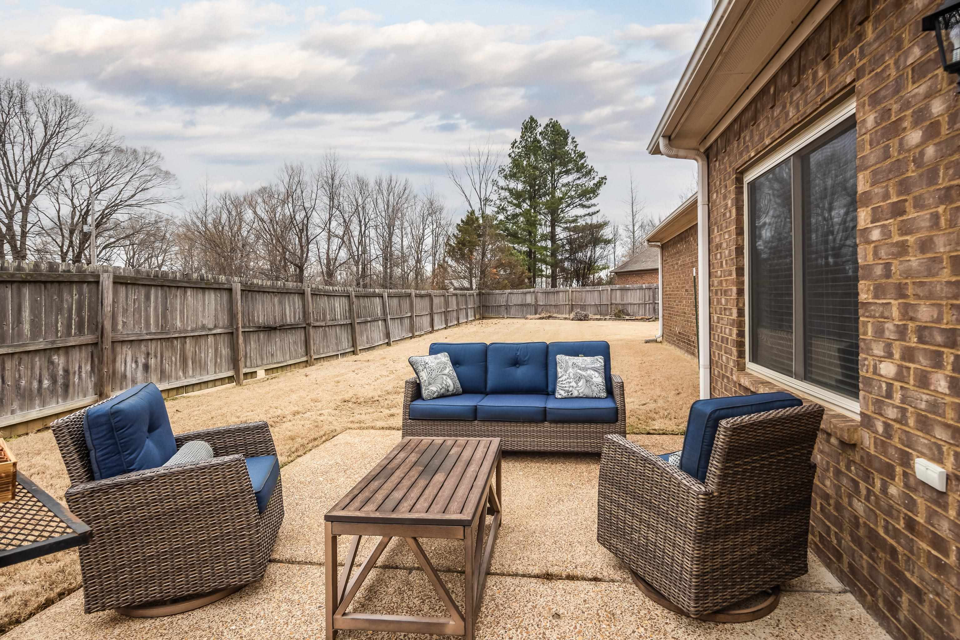 5363 CONIFER VIEW LN
