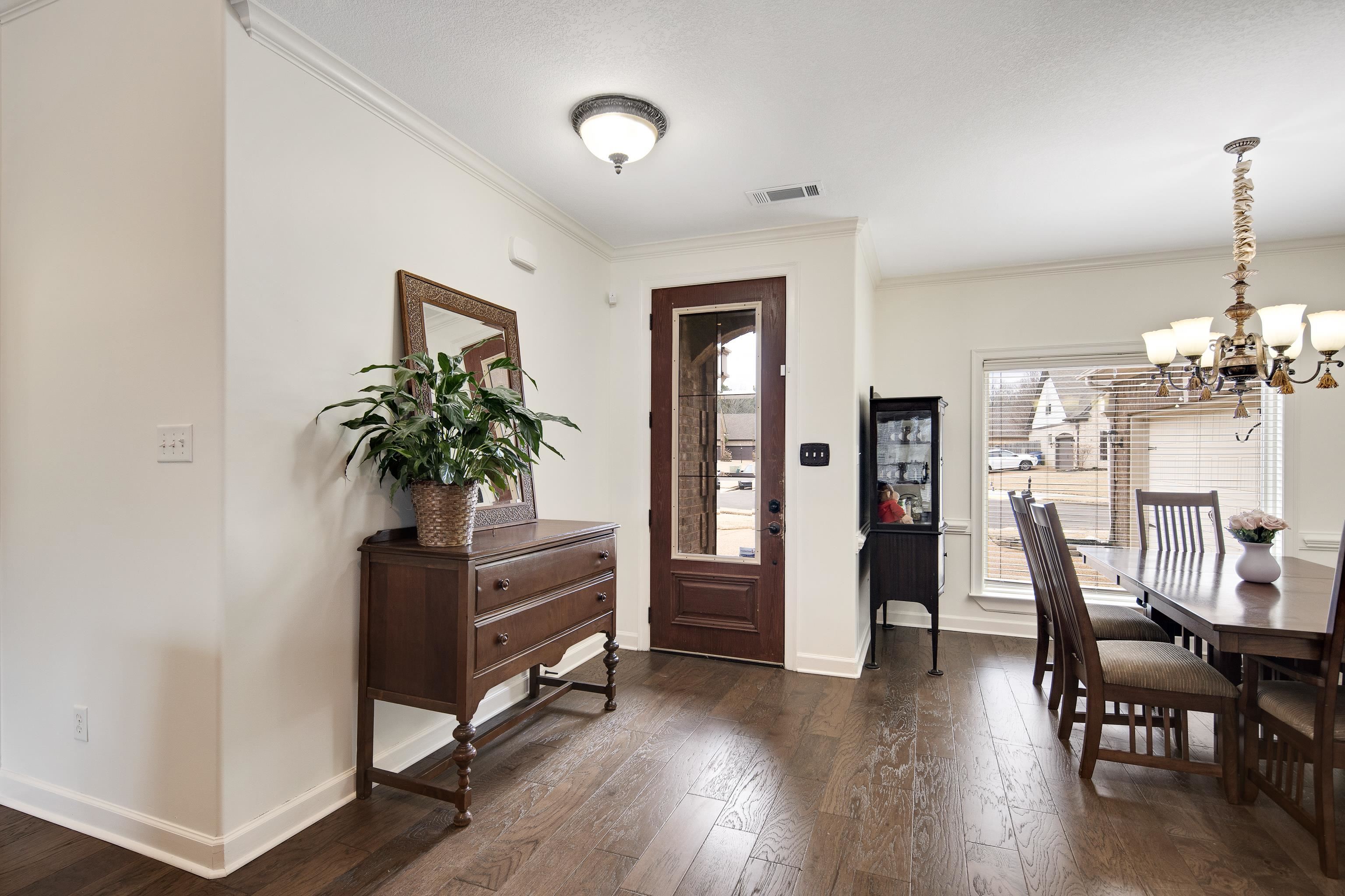 5363 CONIFER VIEW LN