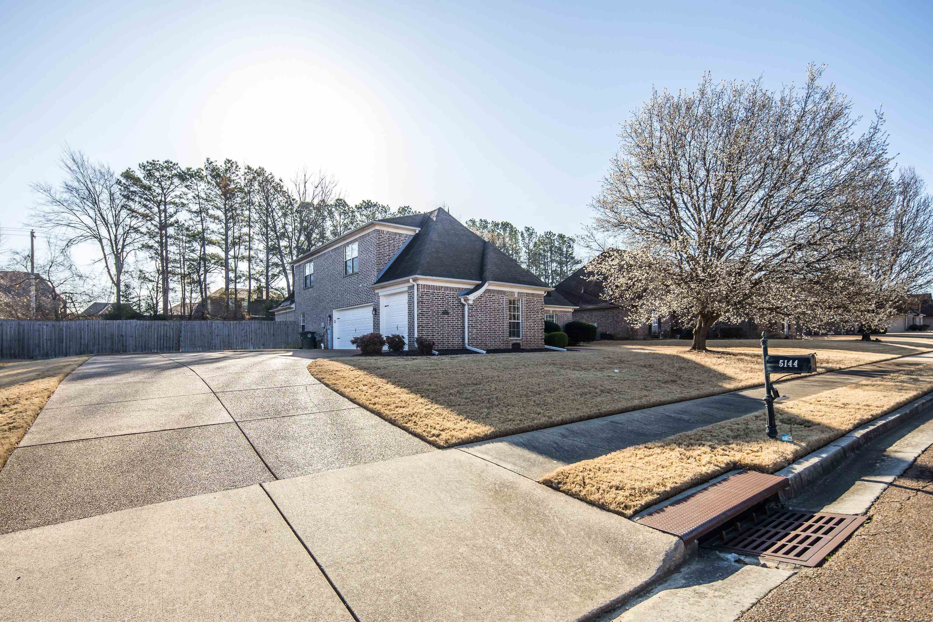 5144 MELISSA WOODS DR