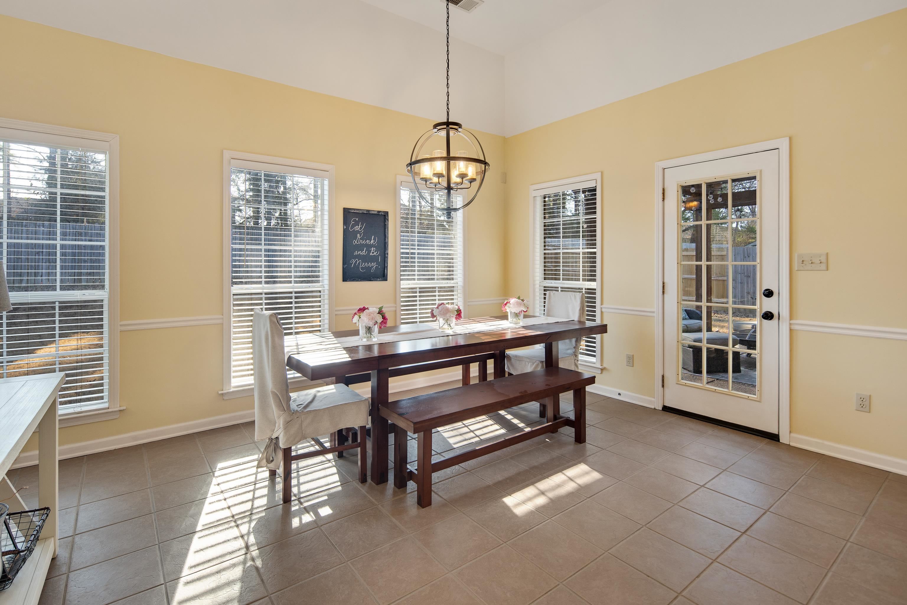 5144 MELISSA WOODS DR
