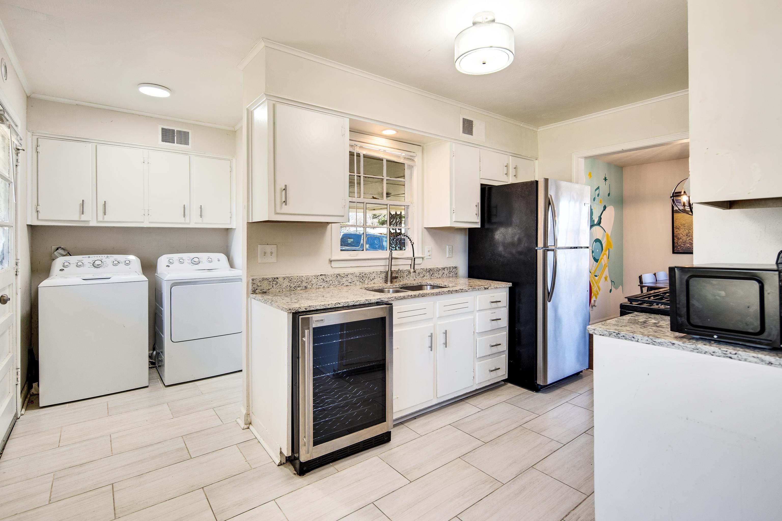 3847 MAULDEN DR
