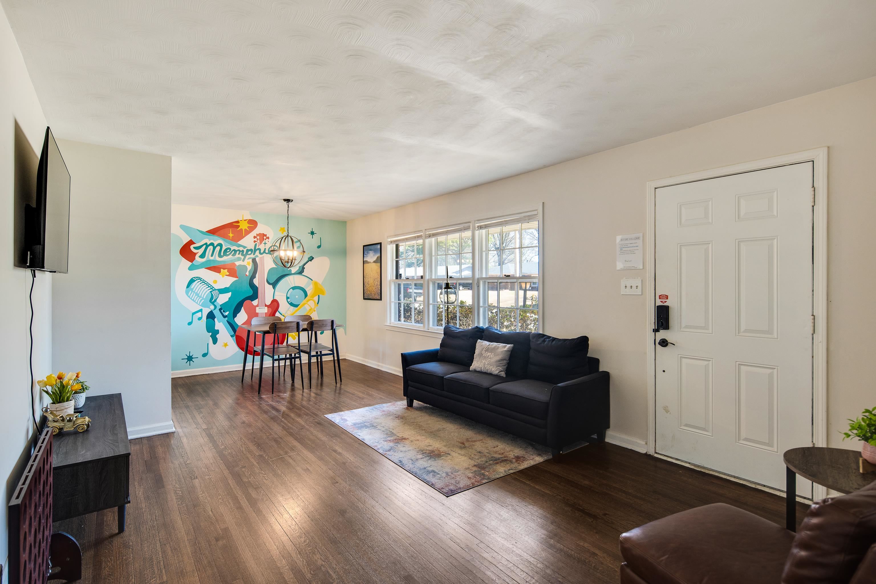 3847 MAULDEN DR