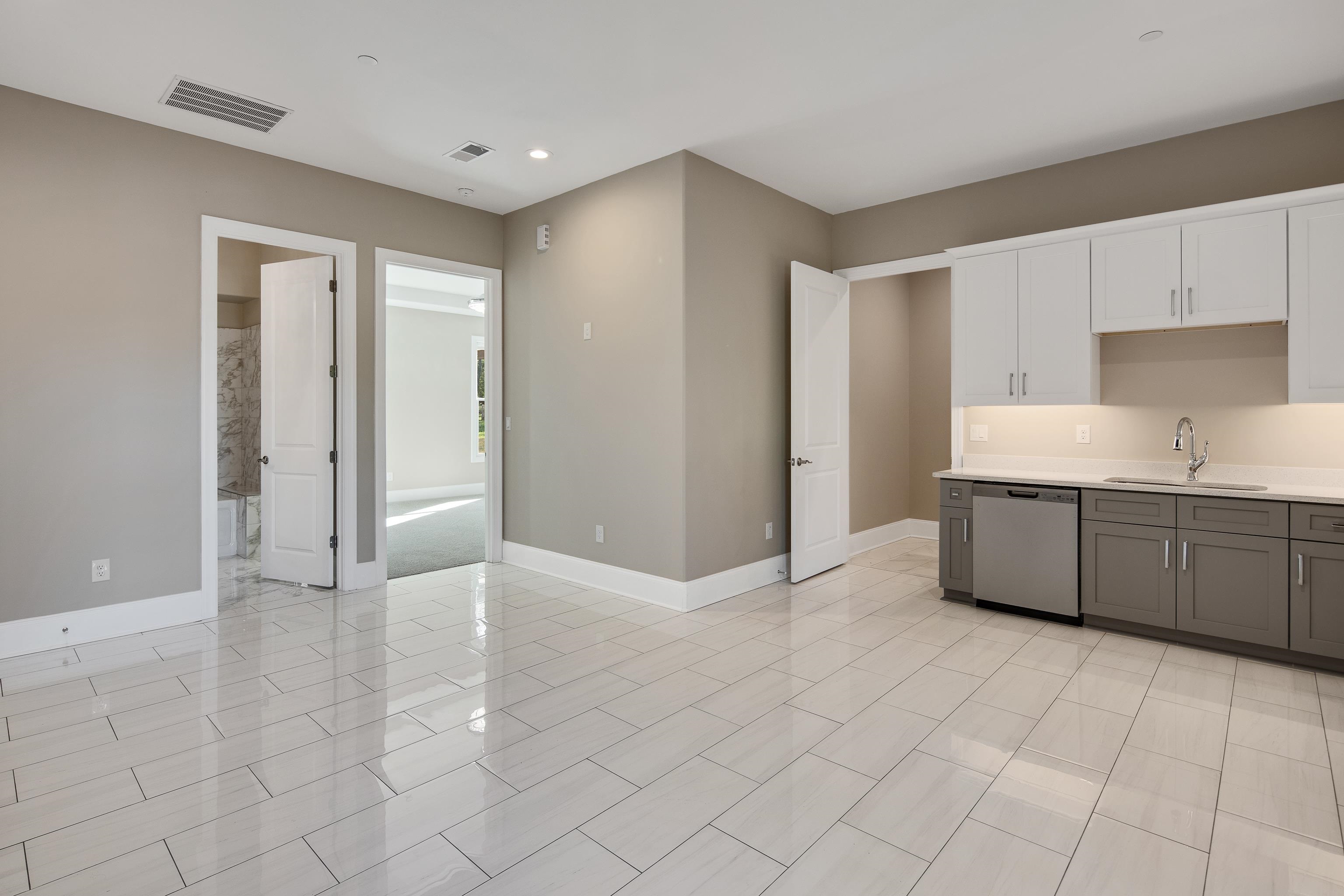 145 SOUTHWIND CV