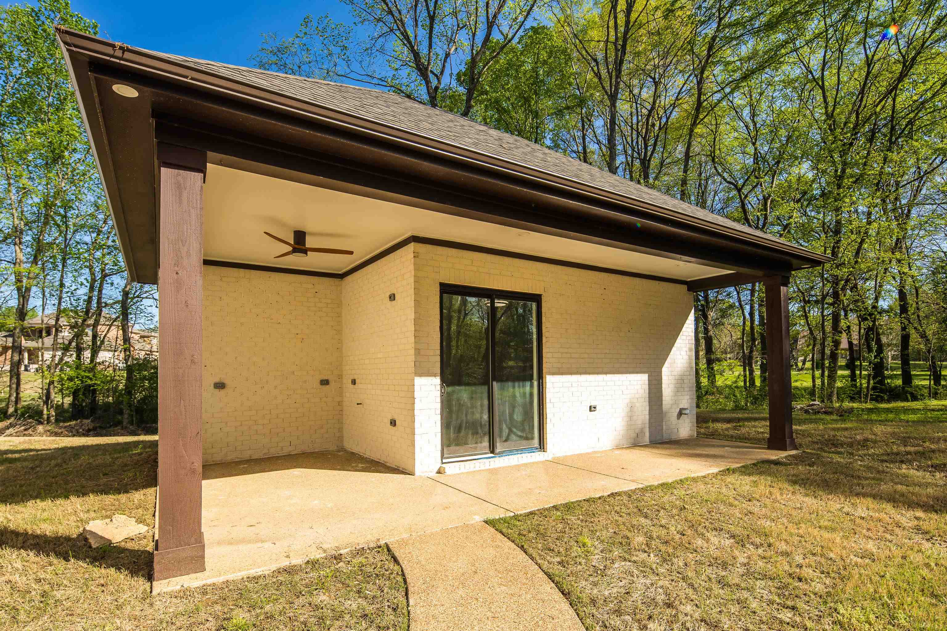 145 SOUTHWIND CV
