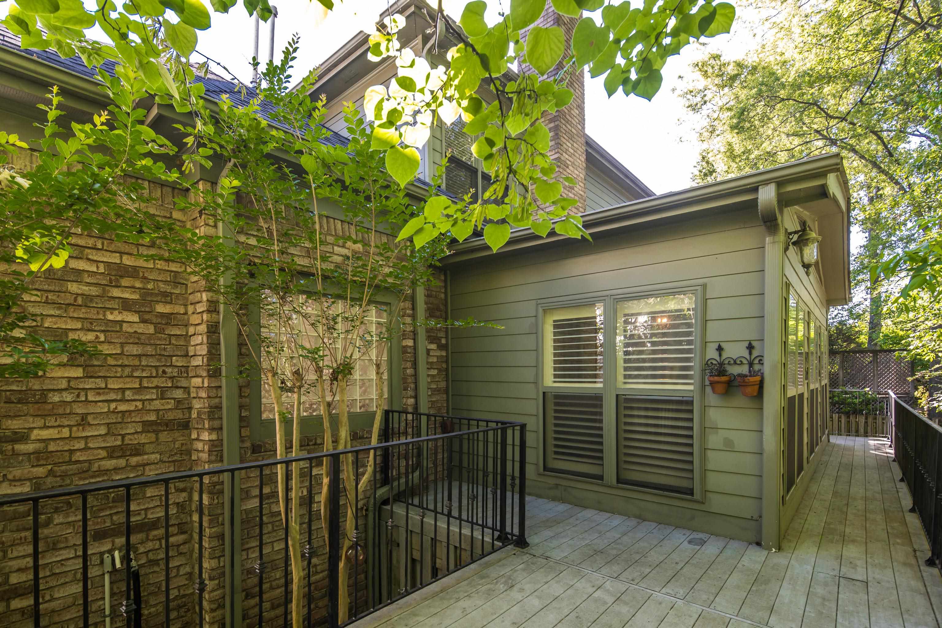 6551 ESPALIER CIR