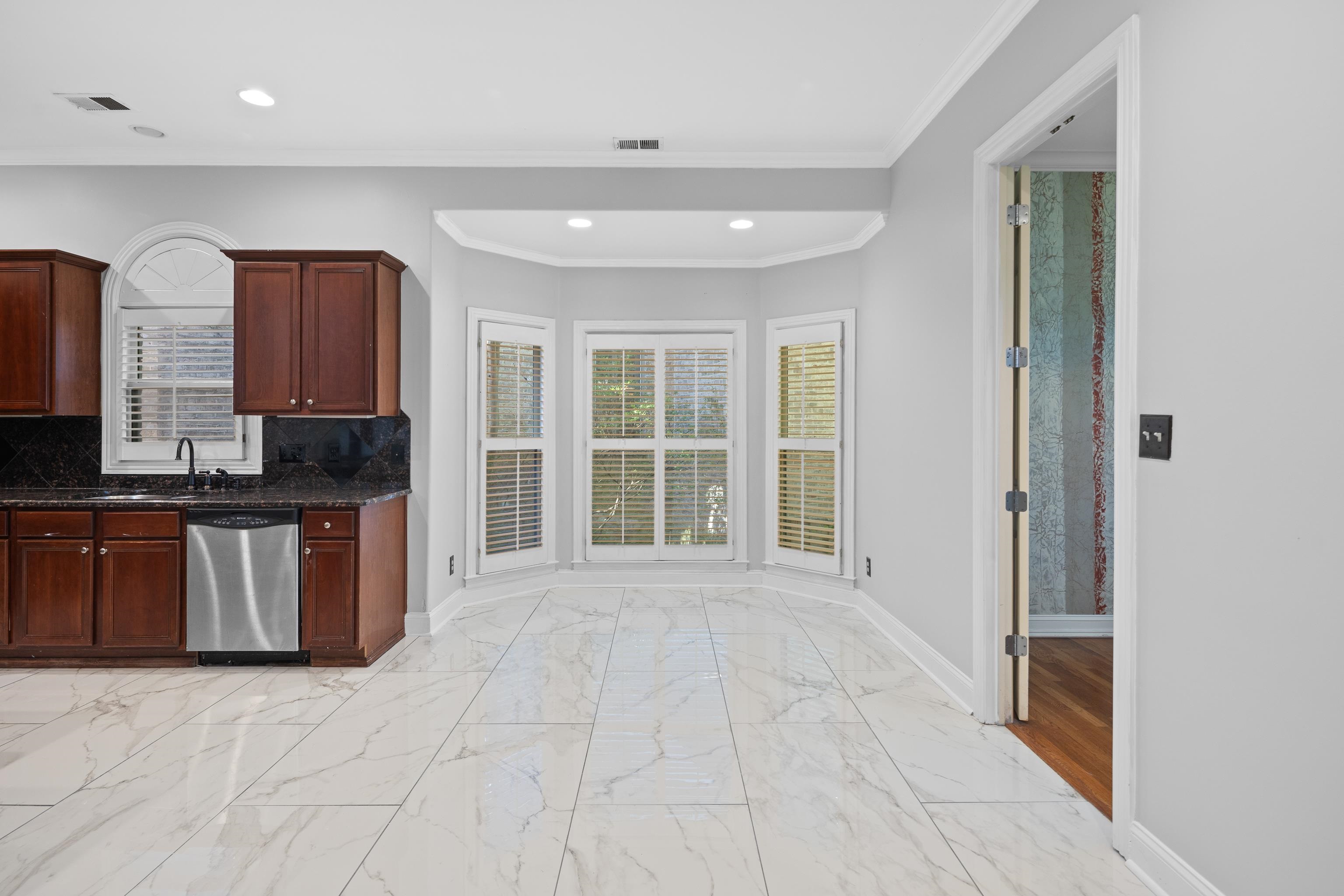 6551 ESPALIER CIR