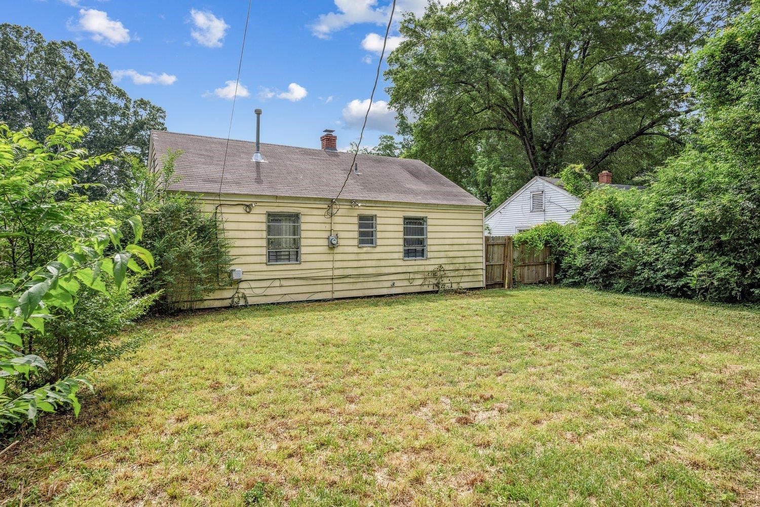 1033 WOODBURY RD
