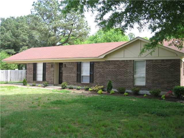 4136 RAINTREE CV