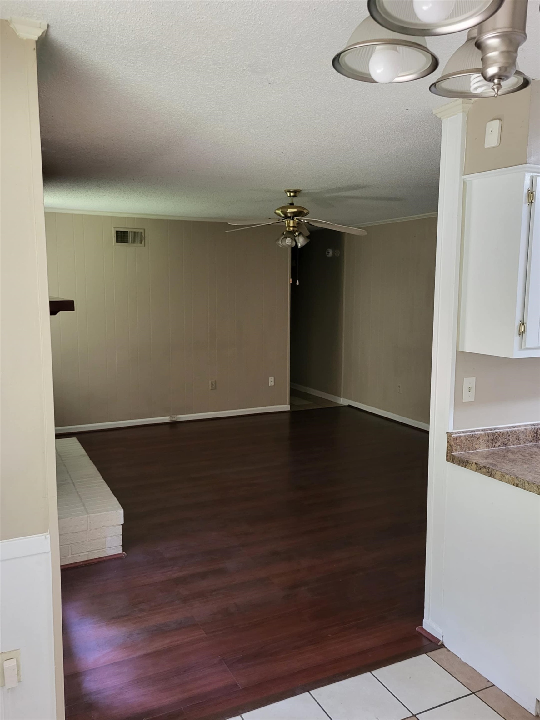 4136 RAINTREE CV