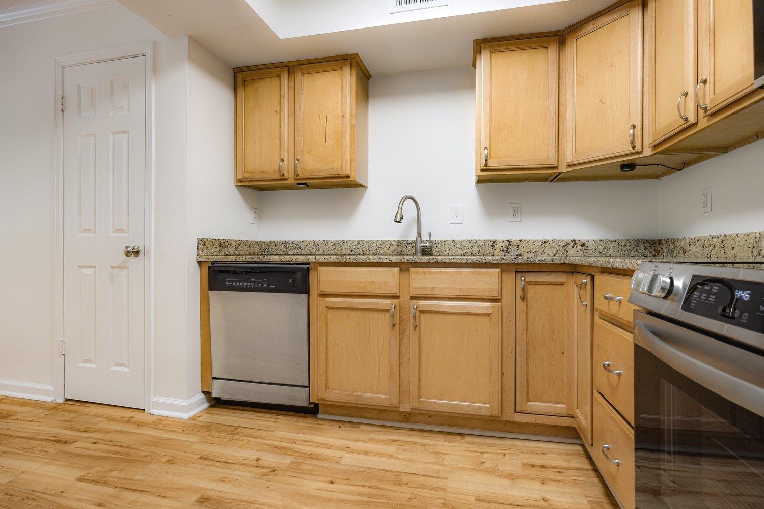 1847 GRAY RIDGE CV Unit: 2