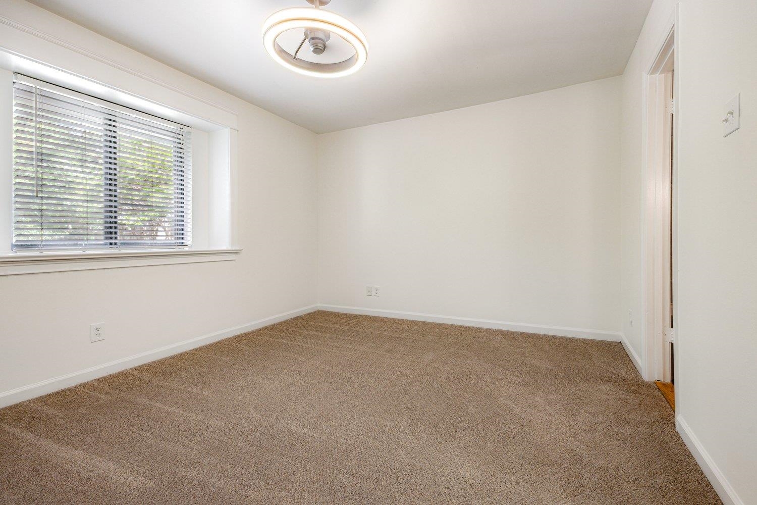 1847 GRAY RIDGE CV Unit: 2