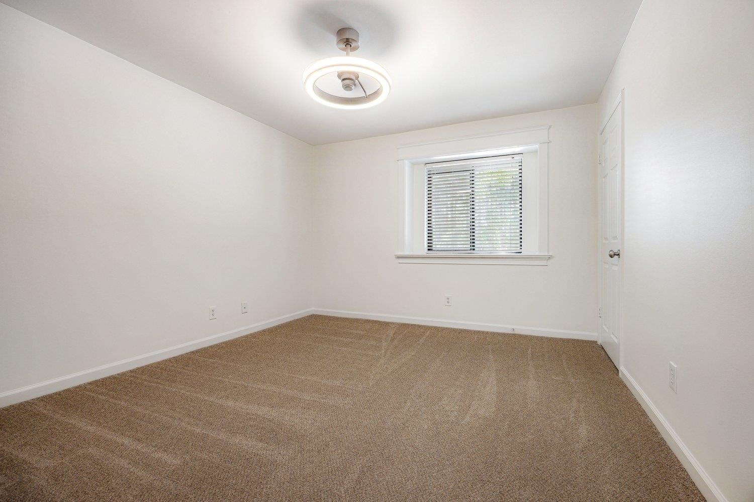 1847 GRAY RIDGE CV Unit: 2