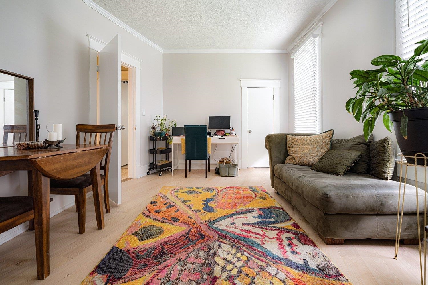 569 LUNDEE PL