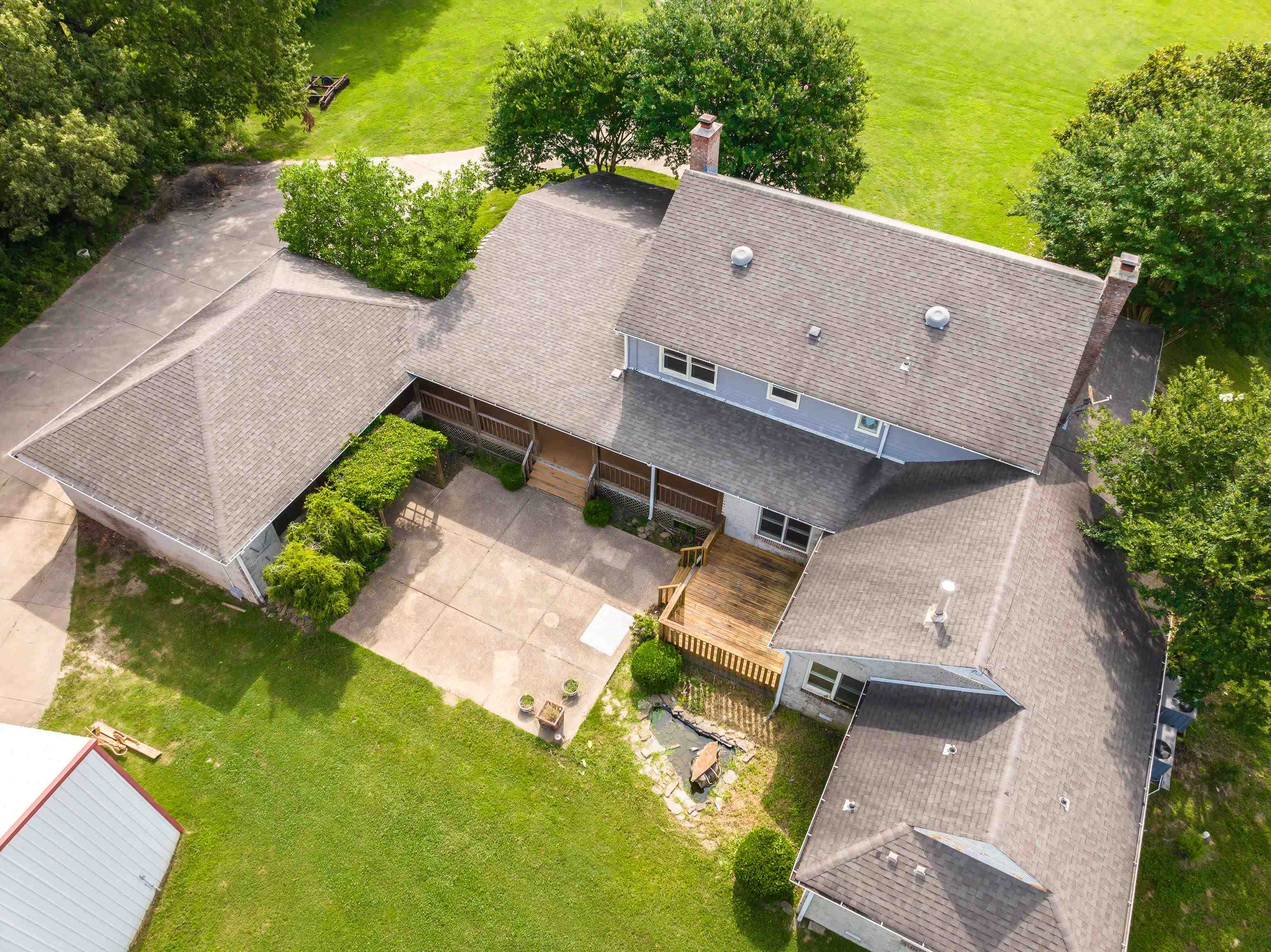 8901 ROSEMARK RD
