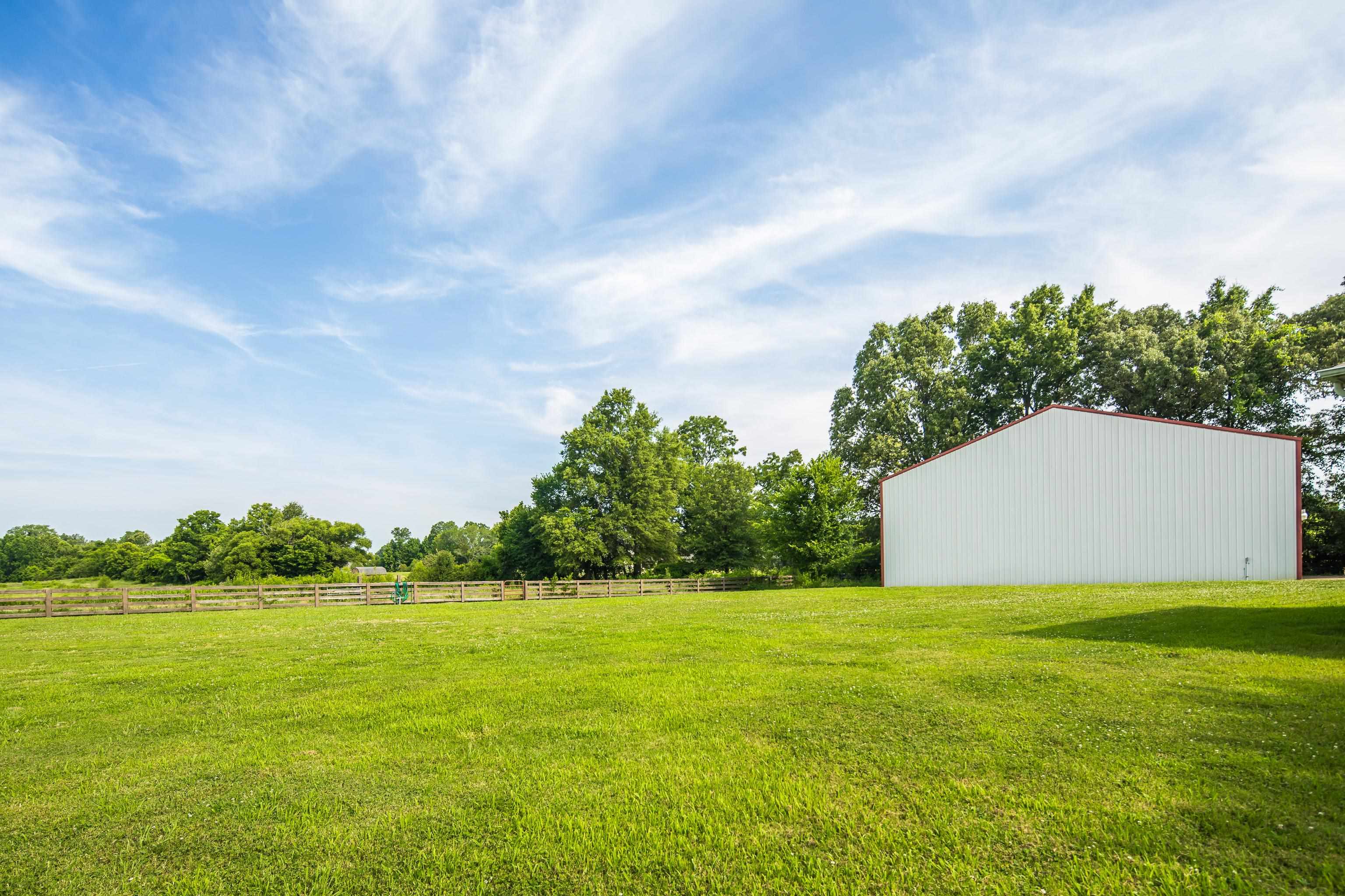 8901 ROSEMARK RD