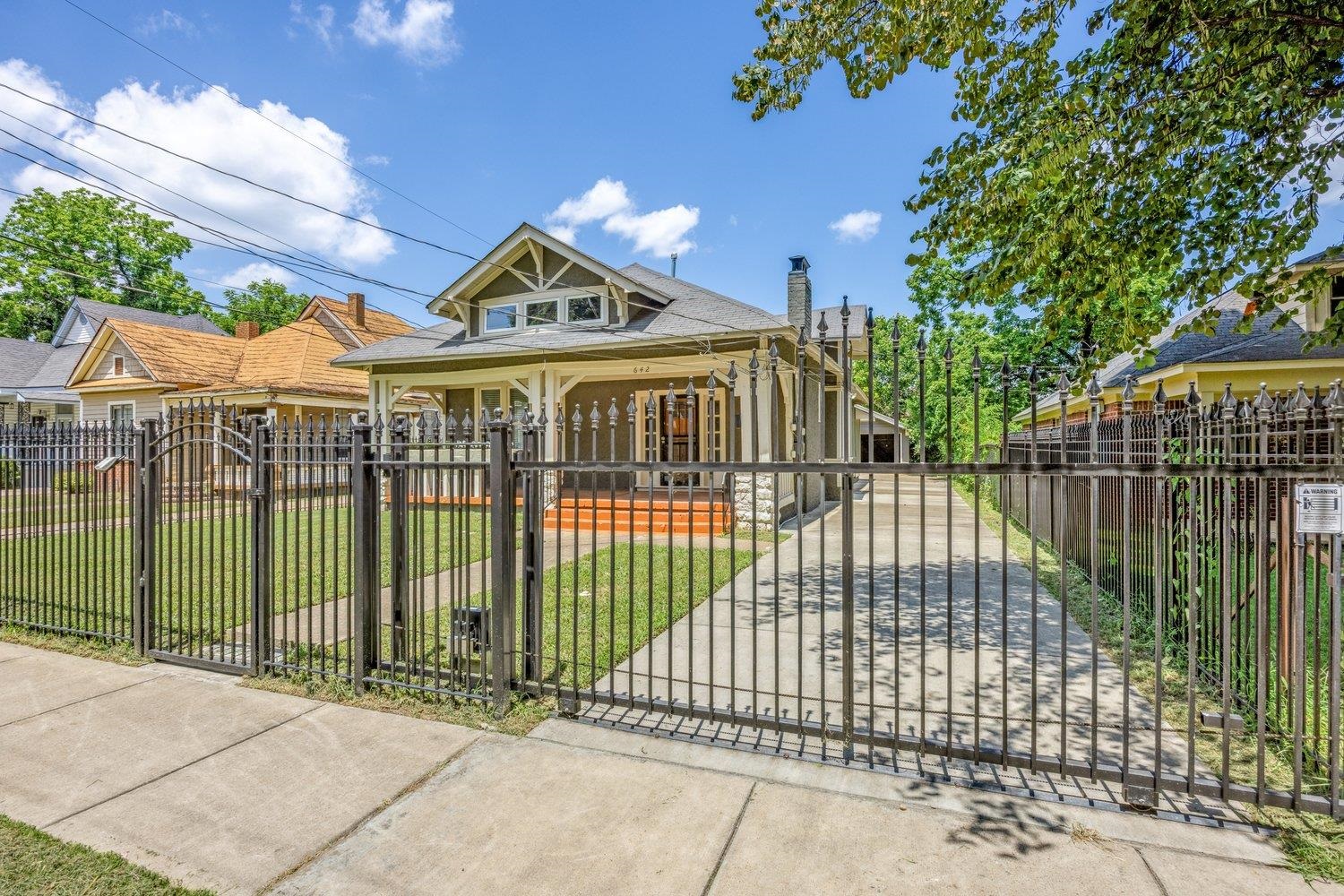 642 BETHEL AVE