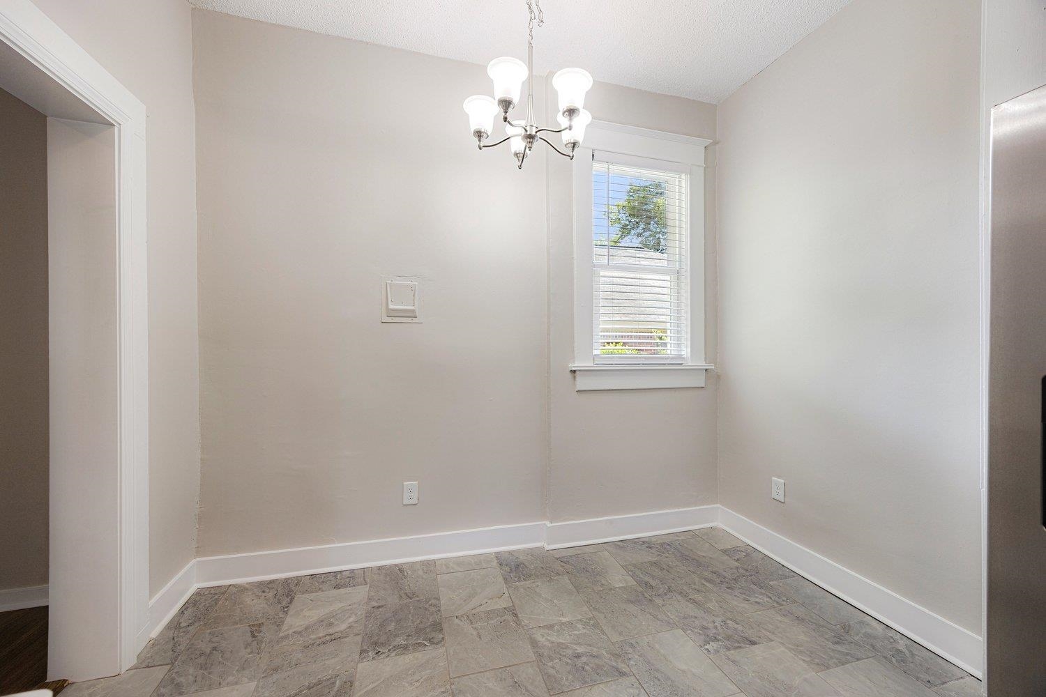 642 BETHEL AVE