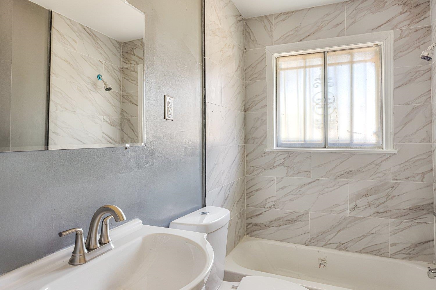 4025 BISHOPS BRIDGE RD