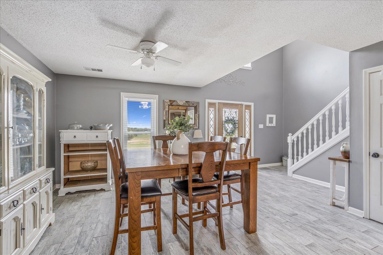 220 SAW MILL RD