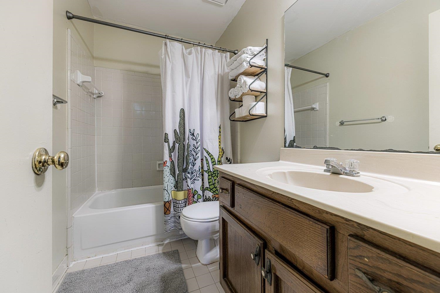 648 LAGRANGE PARK CV