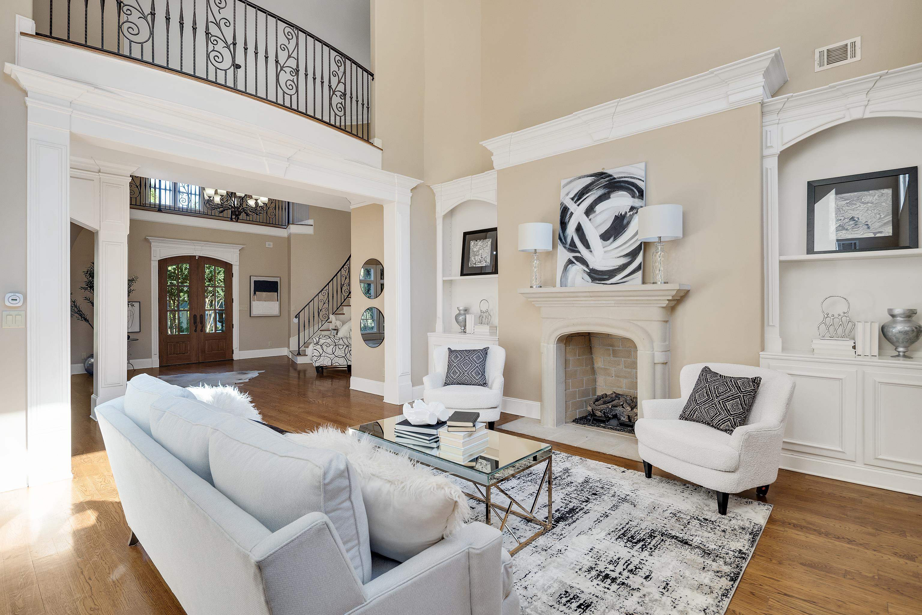 425 BUCKLAND CV